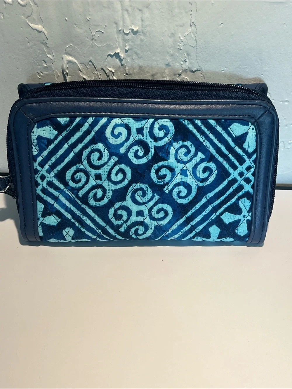 Vera Bradley Blue Patterned Wristlet Clutch with Teal Accents